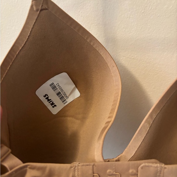 Skims Wireless Form T-Shirt Demi Bra, Size 32DD color Sienna - Picture 4 of 5